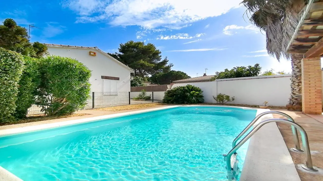 Vacay Villa Regina location